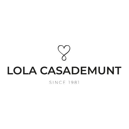 LOLA CASADEMUNT